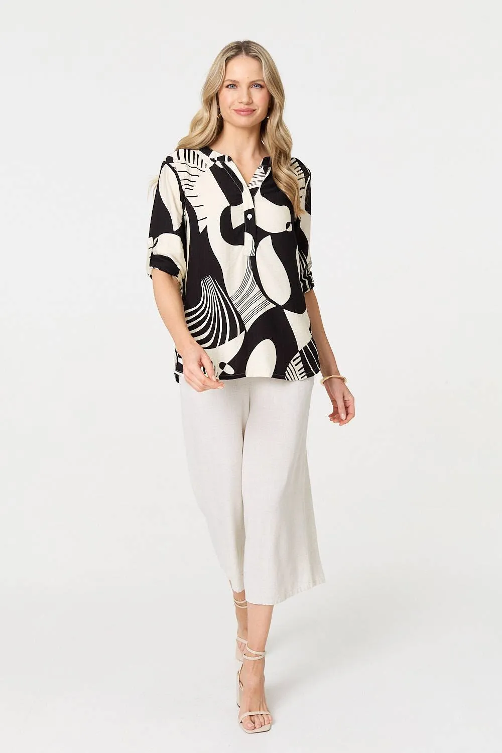 Abstract 3/4 Sleeve Button Detail Blouse