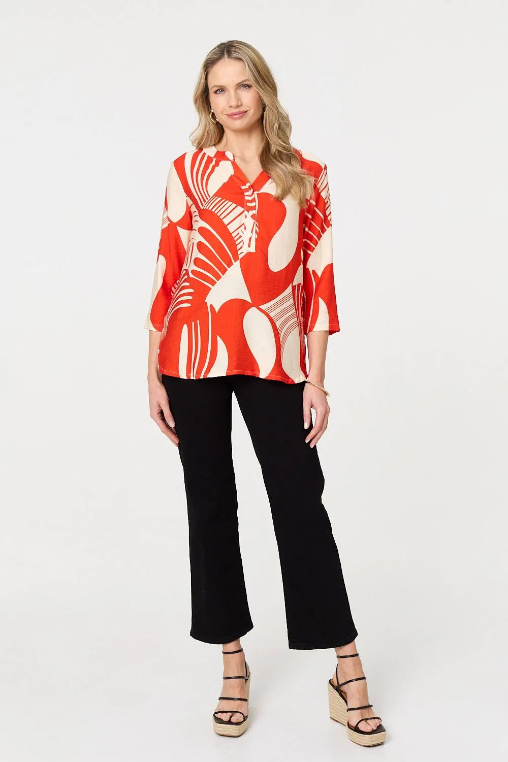 Abstract 3/4 Sleeve Button Detail Blouse