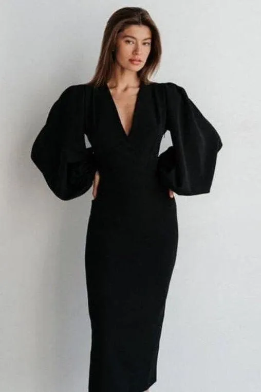 Long sexy deep V-neck lantern sleeve hip dress