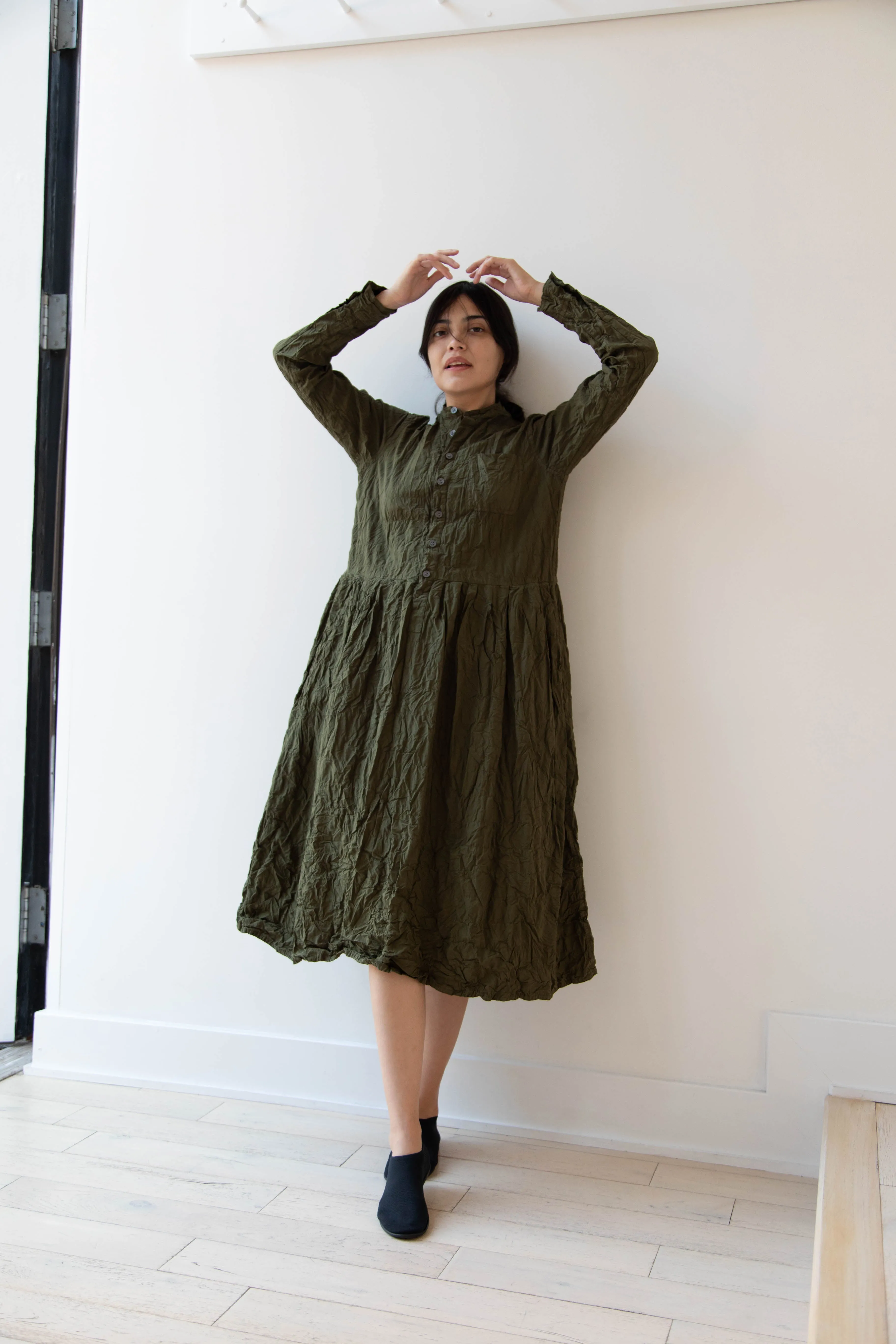 Pas de Calais | Crinkle Cotton Dress in Khaki