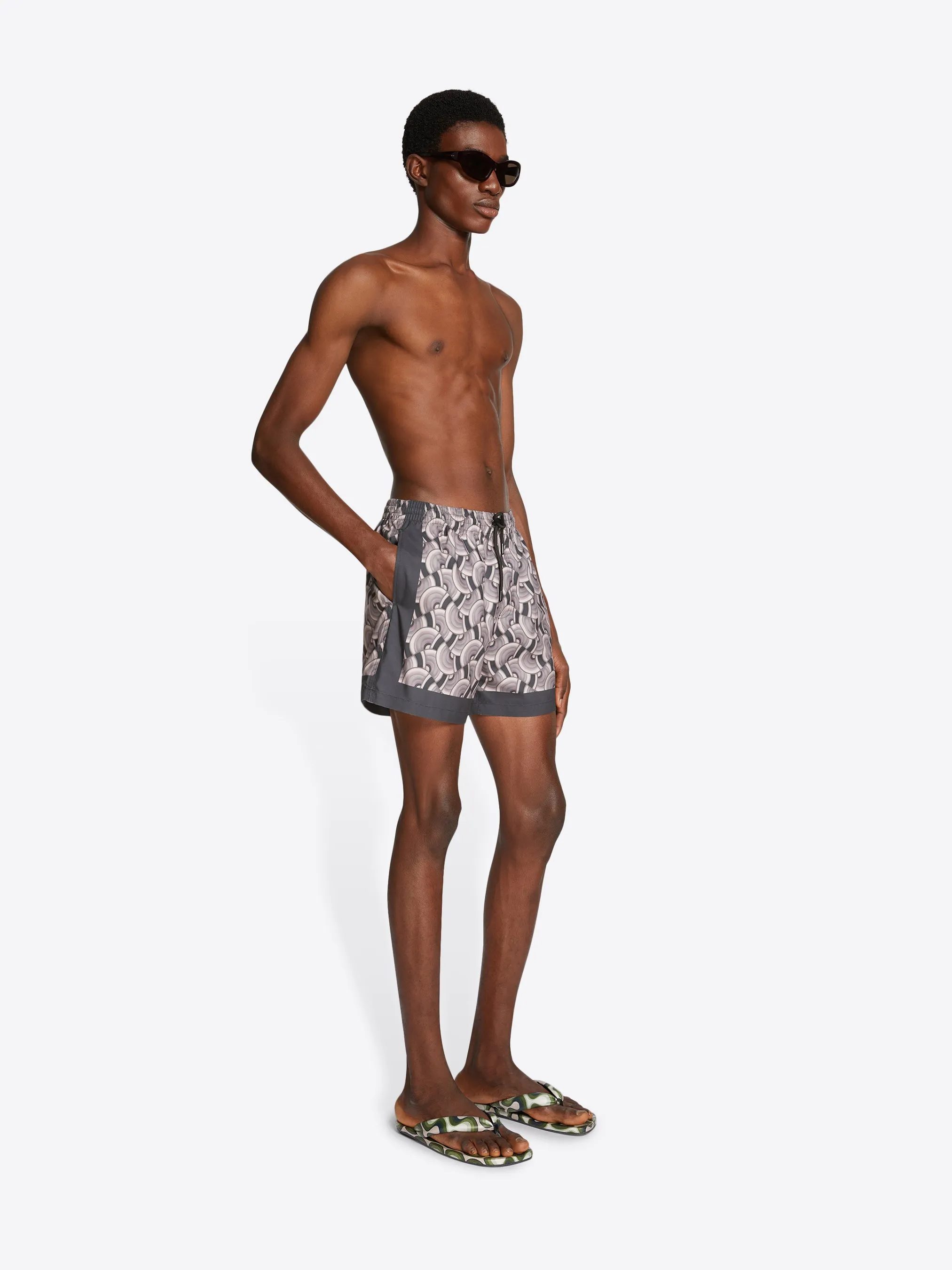 Printed swim shorts